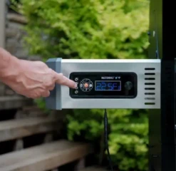 Masterbuilt Gravity Series™ 800 Digital Charcoal Griddle + Grill + Smoker 17 Masterbuilt Gravity Series™ 800 Digital Charcoal Griddle + Grill + Smoker -Barbecue Gereedschap image 327